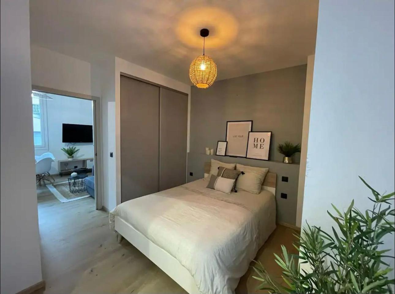 La Belle Echappee Apartment Lourdes Luaran gambar