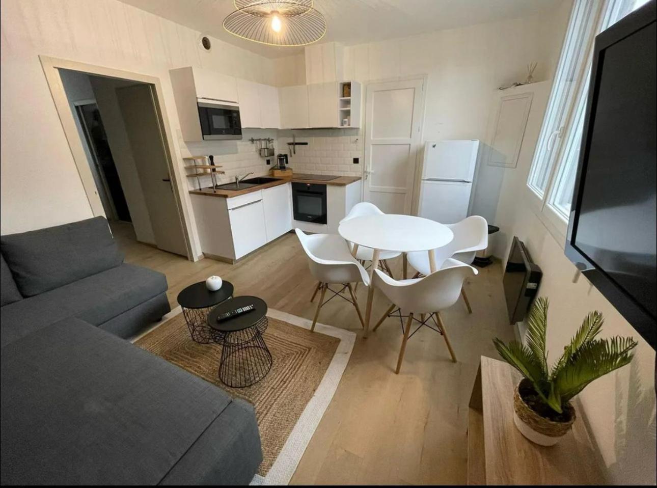 La Belle Echappee Apartment Lourdes Luaran gambar